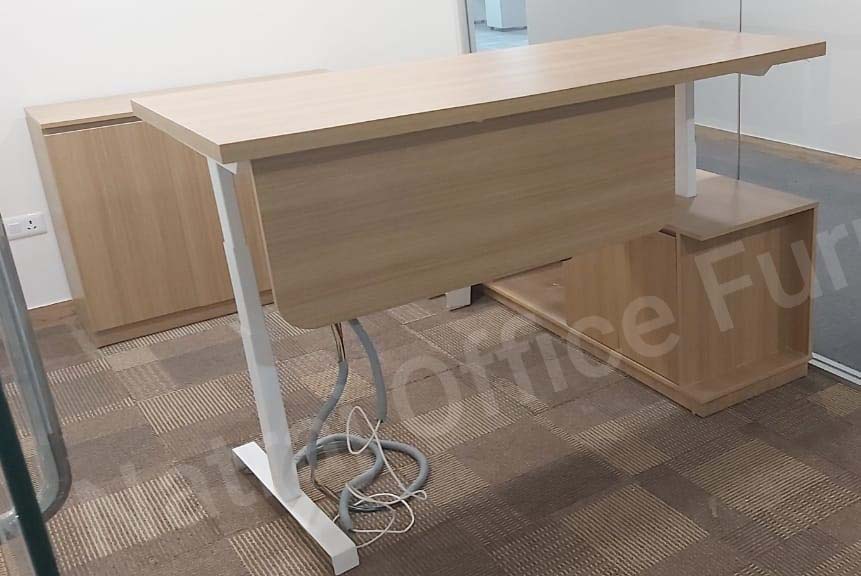 Natraj Height Adjustable desk
